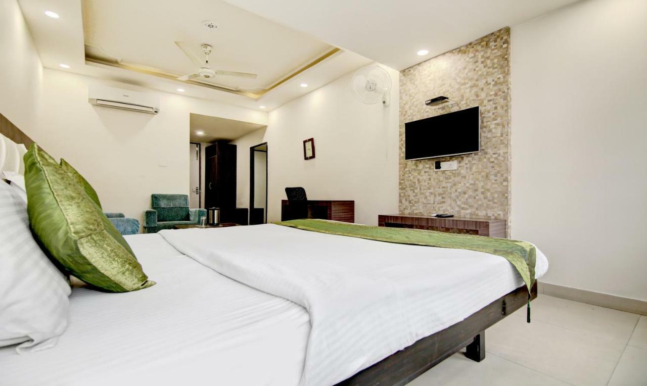 Itsy Hotels Solitaire Ambala Exterior photo